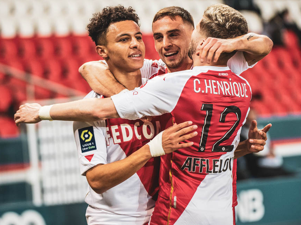 PSG otro reizi šajā sezonā piekāpjas Monaco, Marseille pietuvojas Eirokausu zonai